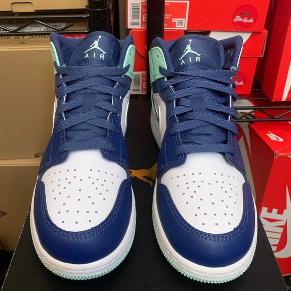 Nike Air Jordan 1 Mid Mystic Navy Blue Mint Foam Shoes 554724-413 554725-413 - Picture 3 of 10